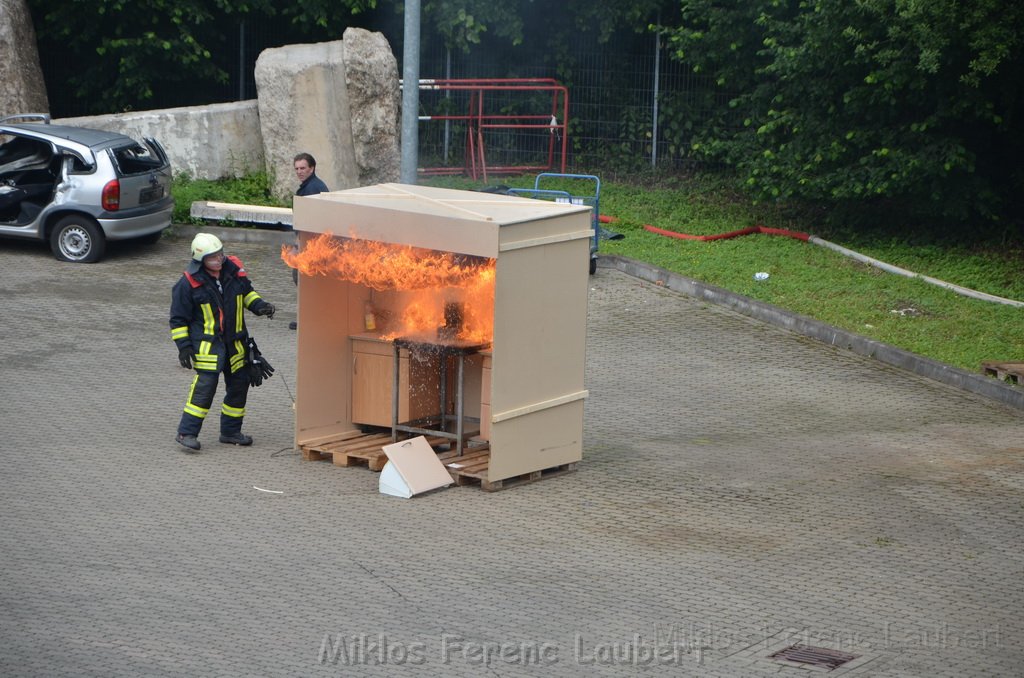 Tag der Offenen Tuer BF Koeln Weidenpesch Scheibenstr P542.JPG